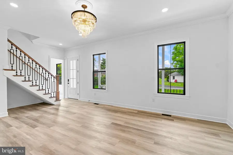 45 S Loudoun St #a-1, Lovettsville, VA 20180 - #3
