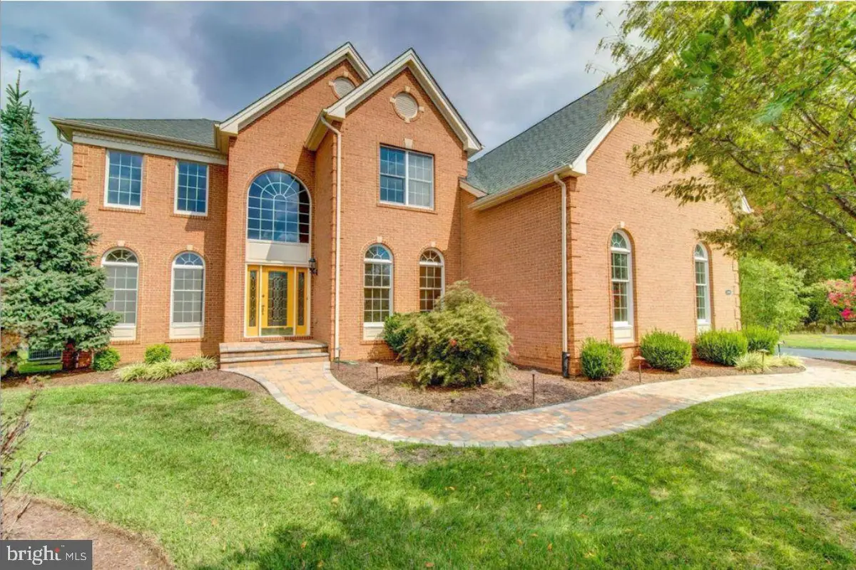 43446 Freeport, Sterling, VA 20166 - #1