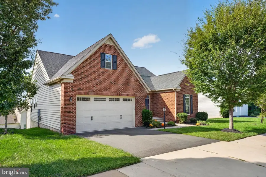26583 Vanderview Pl, Chantilly, VA 20152 - #2