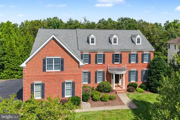 25566 Mimosa Tree Ct, CHANTILLY, VA 20152