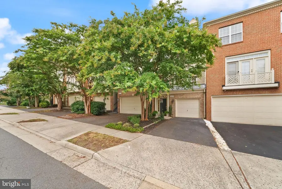 43809 Lees Mill Sq, Leesburg, VA 20176 - #2