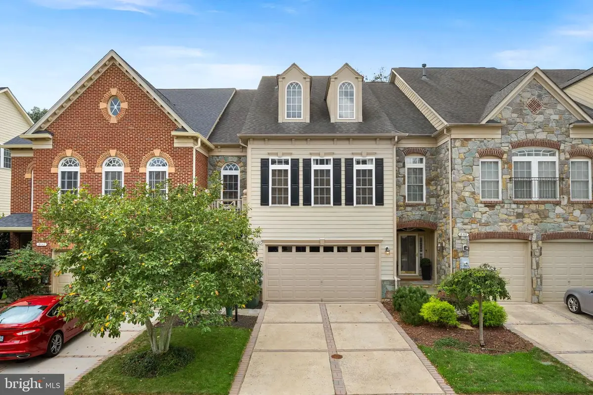 18309 Buccaneer Ter, Leesburg, VA 20176 - #1