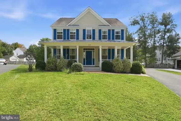 43447 Oberon Ln, CHANTILLY, VA 20152
