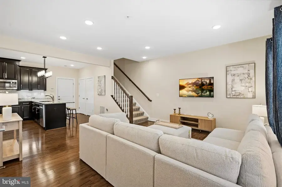 20566 Milbridge Ter, Ashburn, VA 20147 - #3