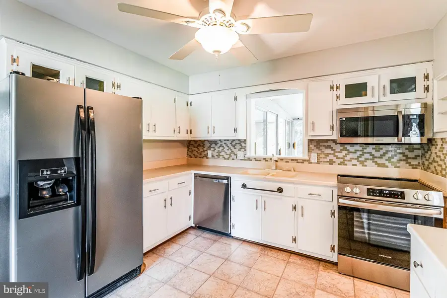 591 Curry Springs Pl, Hamilton, VA 20158 - #2