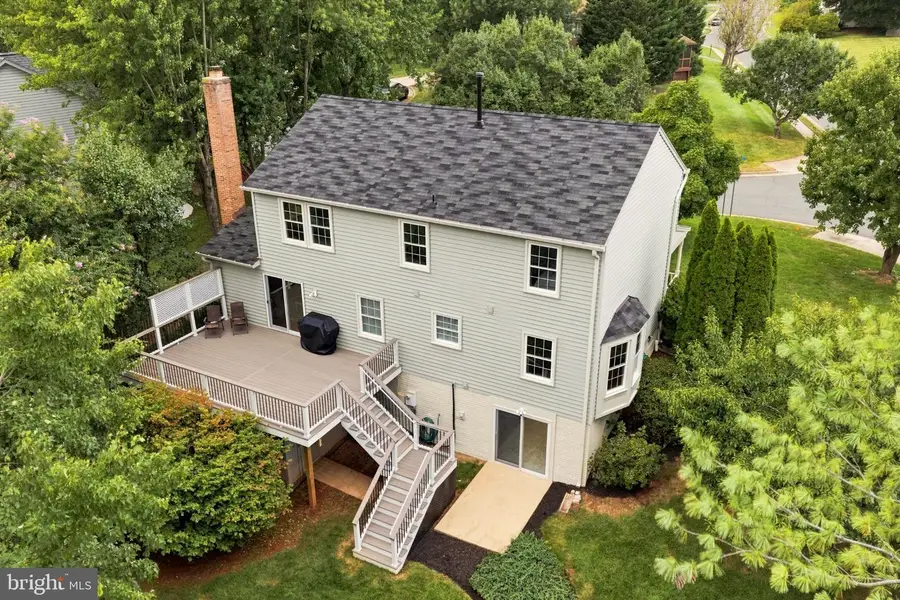 300 Helen Ct, Sterling, VA 20164 - #2