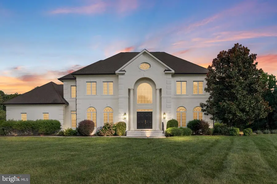 40163 Beacon Hill Dr, Leesburg, VA 20176 - #2