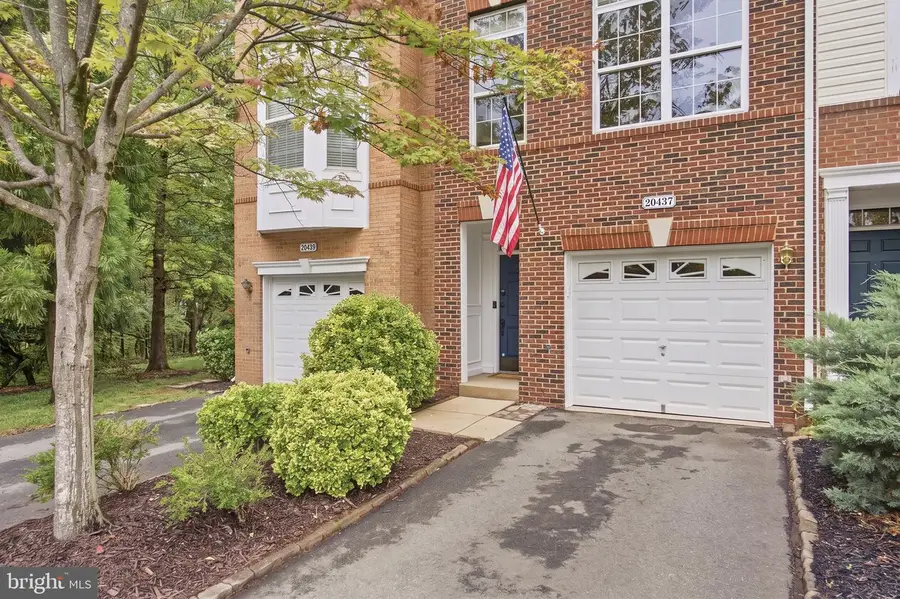 20437 Chetwood Ter, Ashburn, VA 20147 - #3