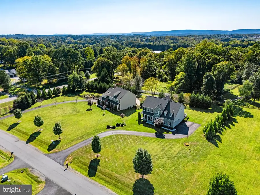 17351 Harmony Vista Dr, Hamilton, VA 20158 - #2