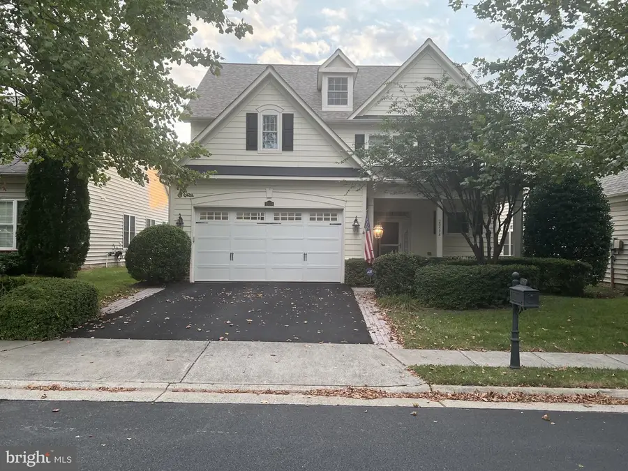 20594 Golden Ridge Dr, Ashburn, VA 20147 - #3