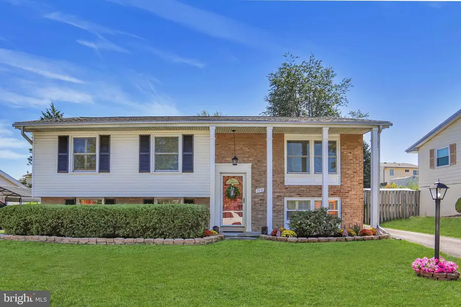 115 W Church Rd, Sterling, VA 20164 - #2