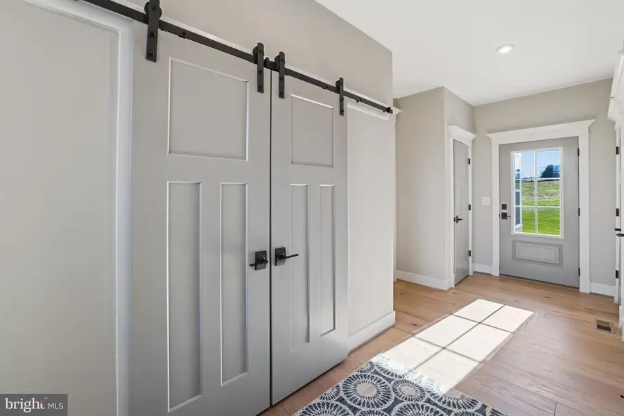 16055 Keymer Hill Ct, Hamilton, VA 20158 - #2