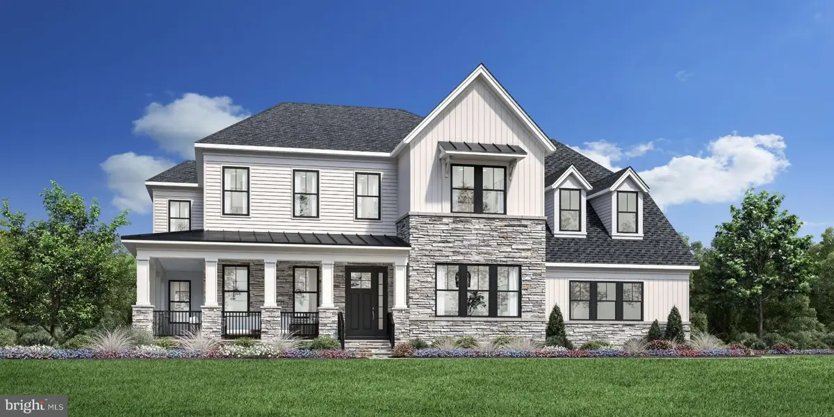 18540 Woodburn Rd, Leesburg, VA 20175 - #1