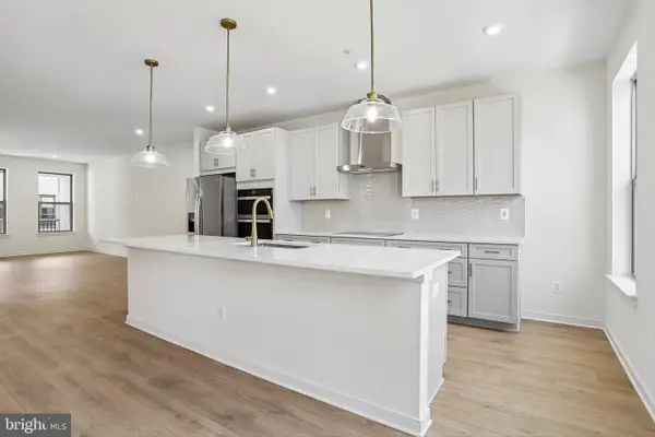 19712 Misty Moss Sq, ASHBURN, VA 20147