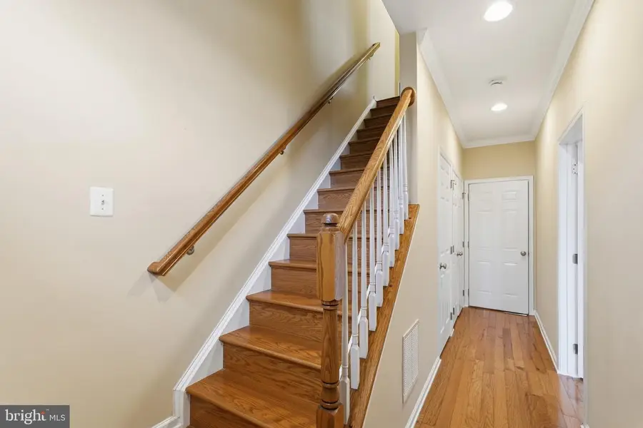 25156 Monteith Ter, Chantilly, VA 20152 - #2