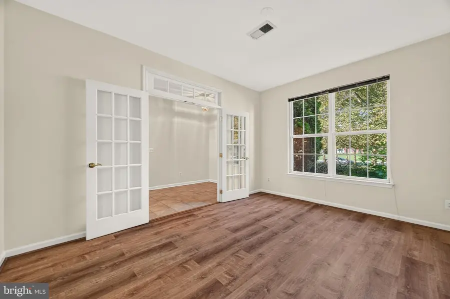 22997 Bulwark Ter, Ashburn, VA 20148 - #3