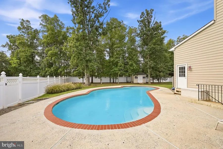 43483 Savoy Woods Ct, Chantilly, VA 20152 - #2