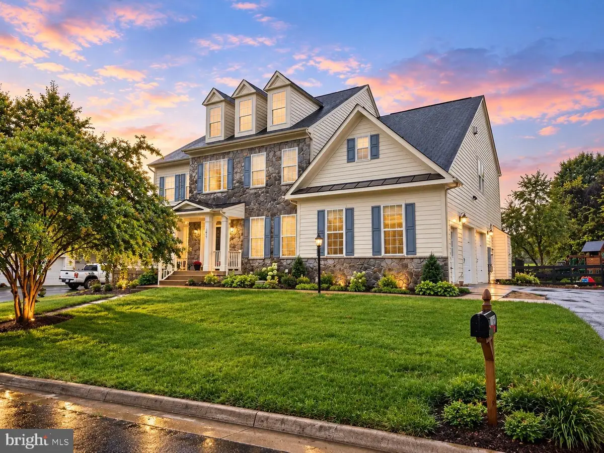 17659 Hamilton Heights Ct, Hamilton, VA 20158 - #1