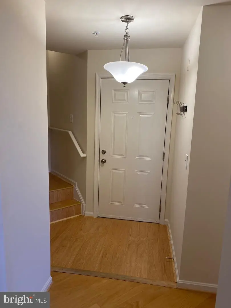 20445 Chesapeake Sq #300, Sterling, VA 20165 - #3