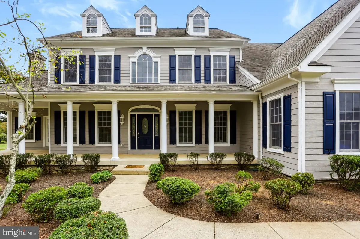 42365 Green Meadow Ln, Leesburg, VA 20176 - #1