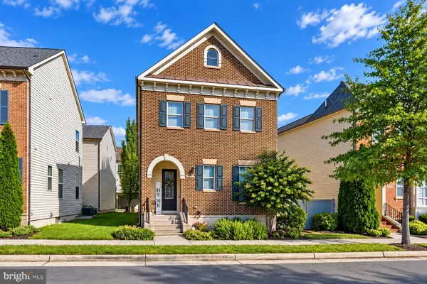 44642 Petersham Dr, ASHBURN, VA 20147