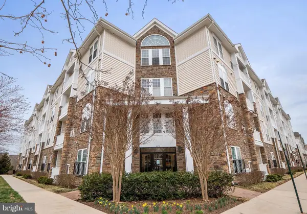 24701 Byrne Meadow Sq #211, ALDIE, VA 20105