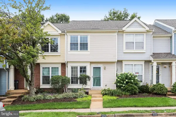46775 Macaw Sq, STERLING, VA 20164