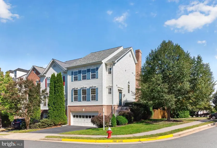 660 Burnside Ter Se, Leesburg, VA 20175 - #2