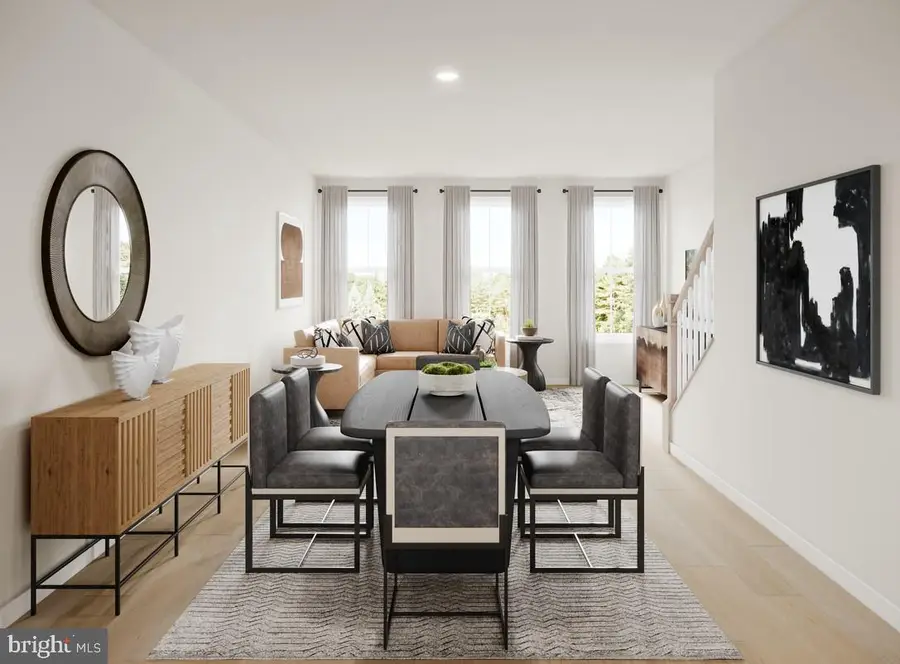 25067 Deselby Sq, Chantilly, VA 20152 - #2