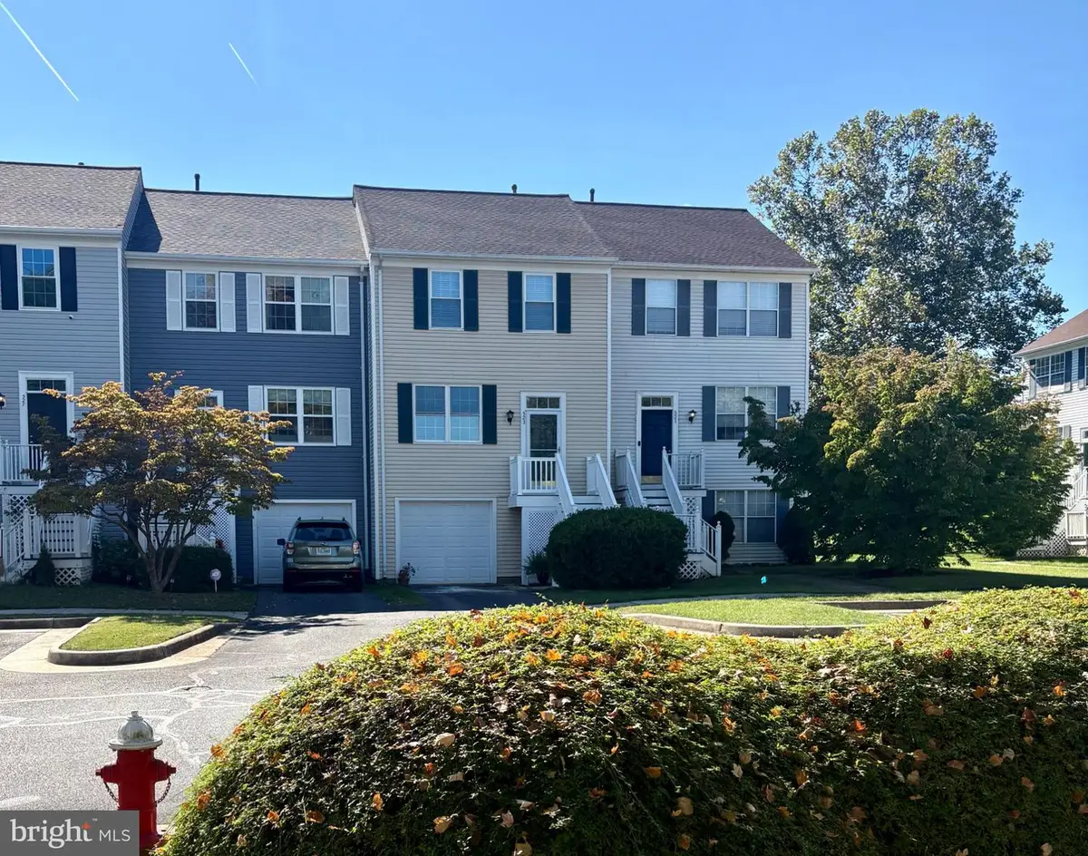 523 Radford Ter Ne, Leesburg, VA 20176 - #1