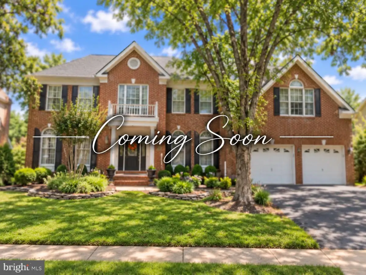 19928 Hazeltine Pl, Ashburn, VA 20147 - #1