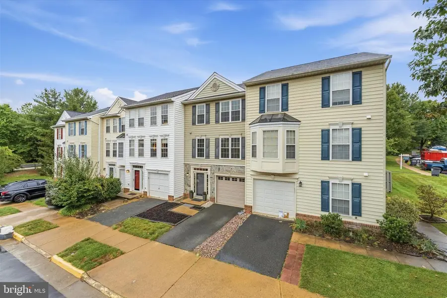 35872 Devon Park Sq, Round Hill, VA 20141 - #2