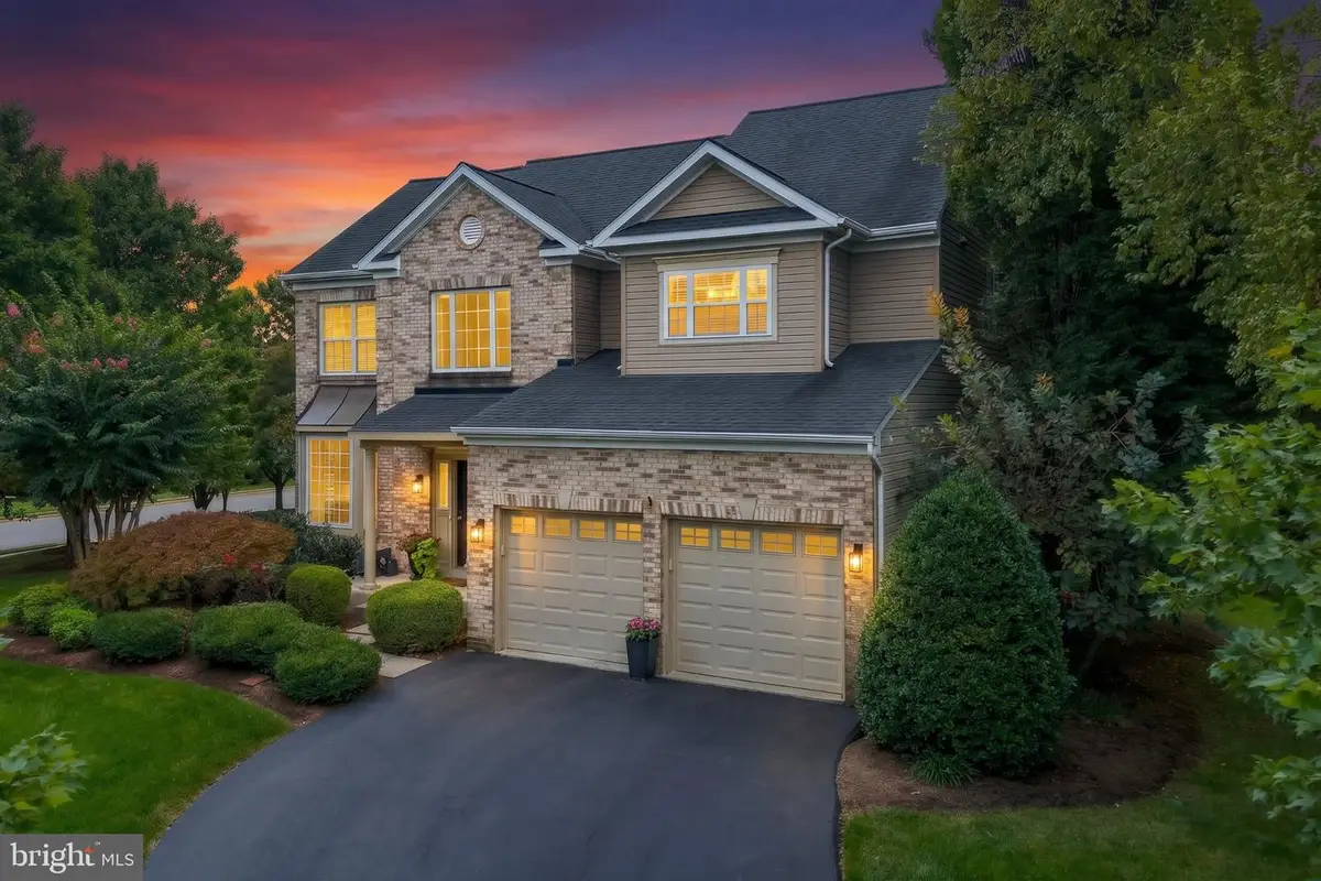608 Shanks Evans Rd Ne, Leesburg, VA 20176 - #1