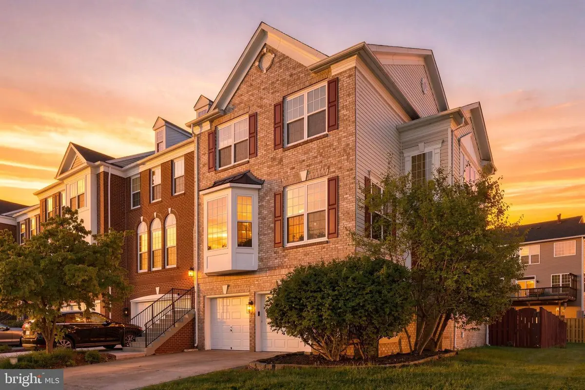 22675 Simonet Blanc Ter, Ashburn, VA 20148 - #1