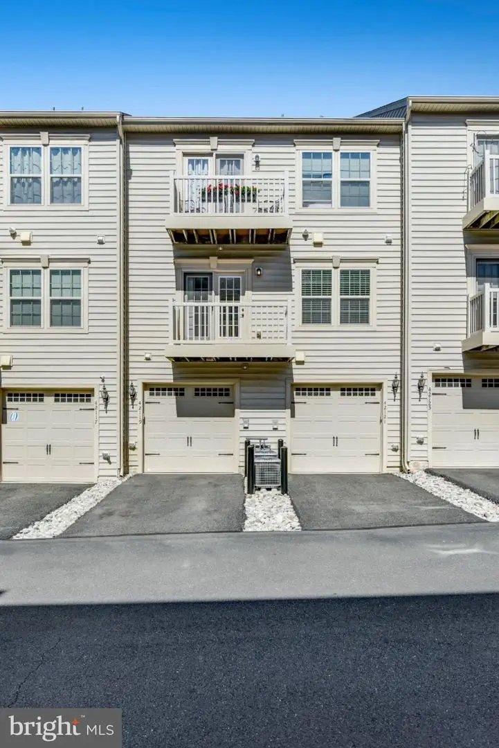42119 Piebald Sq, Aldie, VA 20105 - #3