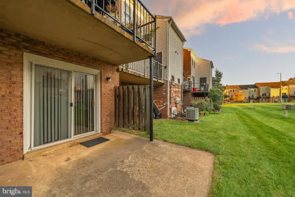 1039-a Brixton Ct #a, STERLING, VA 20164