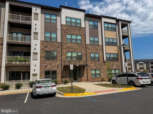 21480 Mount Sterling Ter #402, STERLING, VA 20164