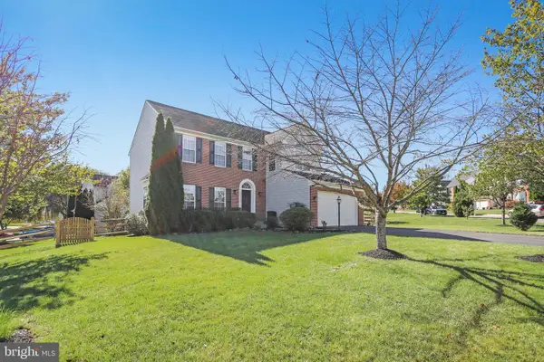 25476 Balagat Pl, ALDIE, VA 20105