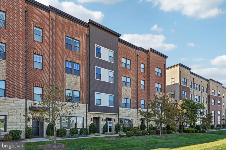 44842 Tiverton Sq, Ashburn, VA 20147 - #3