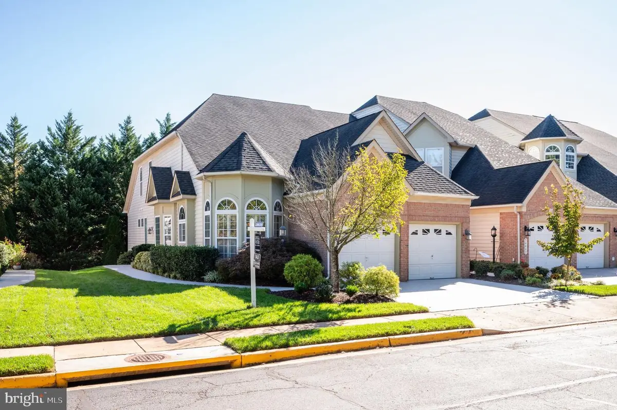 20880 Royal Villa Ter, Sterling, VA 20165 - #1
