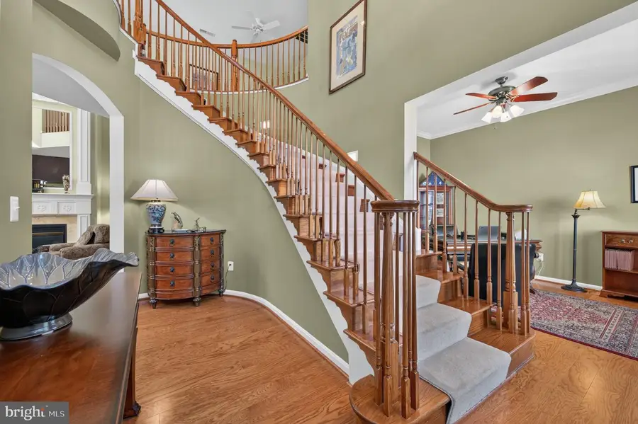 20880 Royal Villa Ter, Sterling, VA 20165 - #2