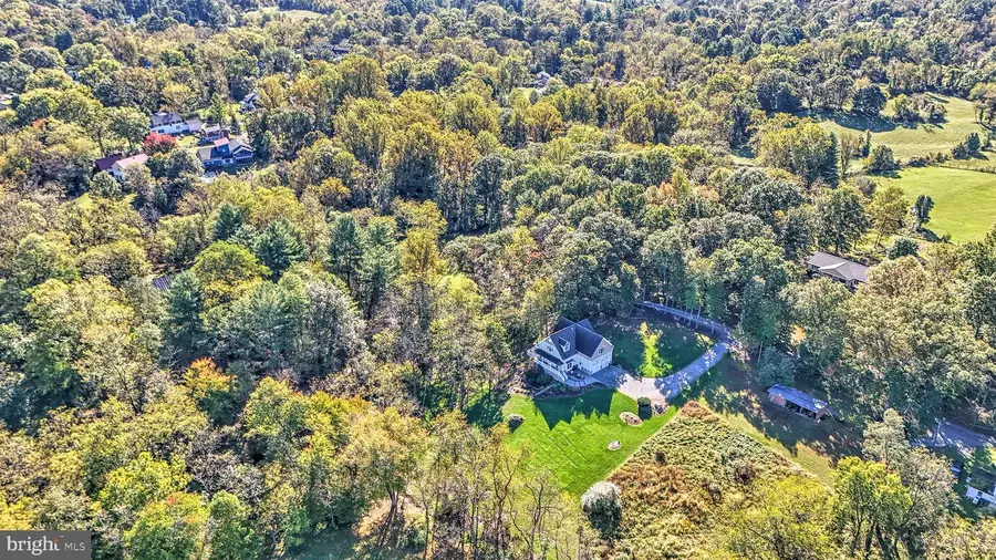37682 Cooksville Rd, Purcellville, VA 20132 - #2