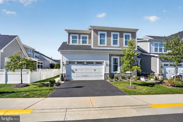 23677 Jayadev Ter, ASHBURN, VA 20148