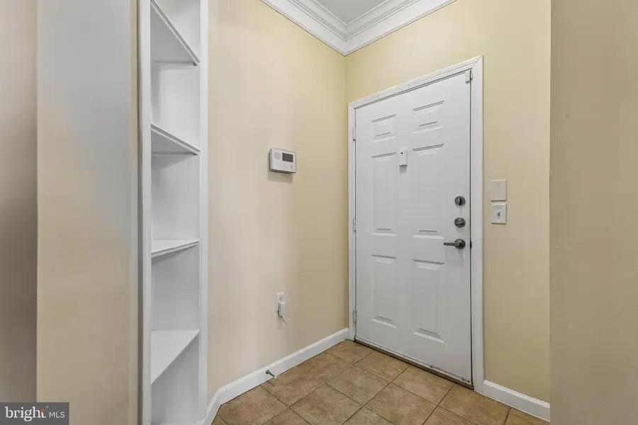507 Sunset View Ter Se #104, Leesburg, VA 20175 - #2
