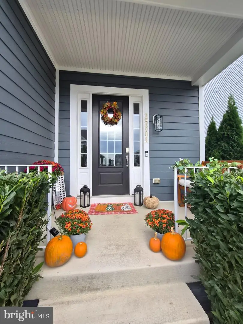 25604 Harvest Hills Dr, Chantilly, VA 20152 - #2