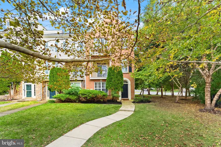 23005 Bulwark Ter, Brambleton, VA 20148 - #2