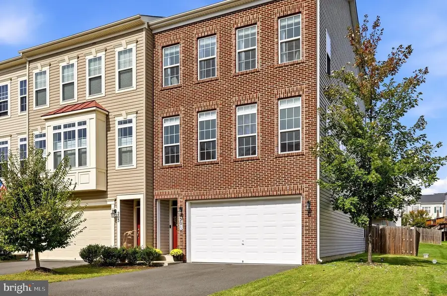 201 Apsley Ter, Purcellville, VA 20132 - #3
