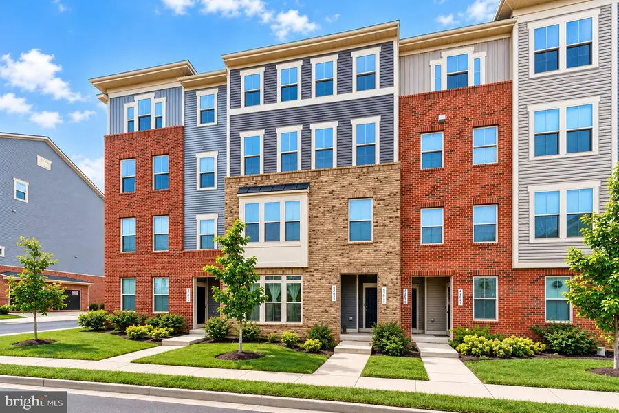 42621 Burbank Ter, Sterling, VA 20166 - #2