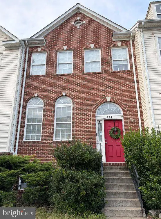 624 Springhouse Sq Se, Leesburg, VA 20175 - #1