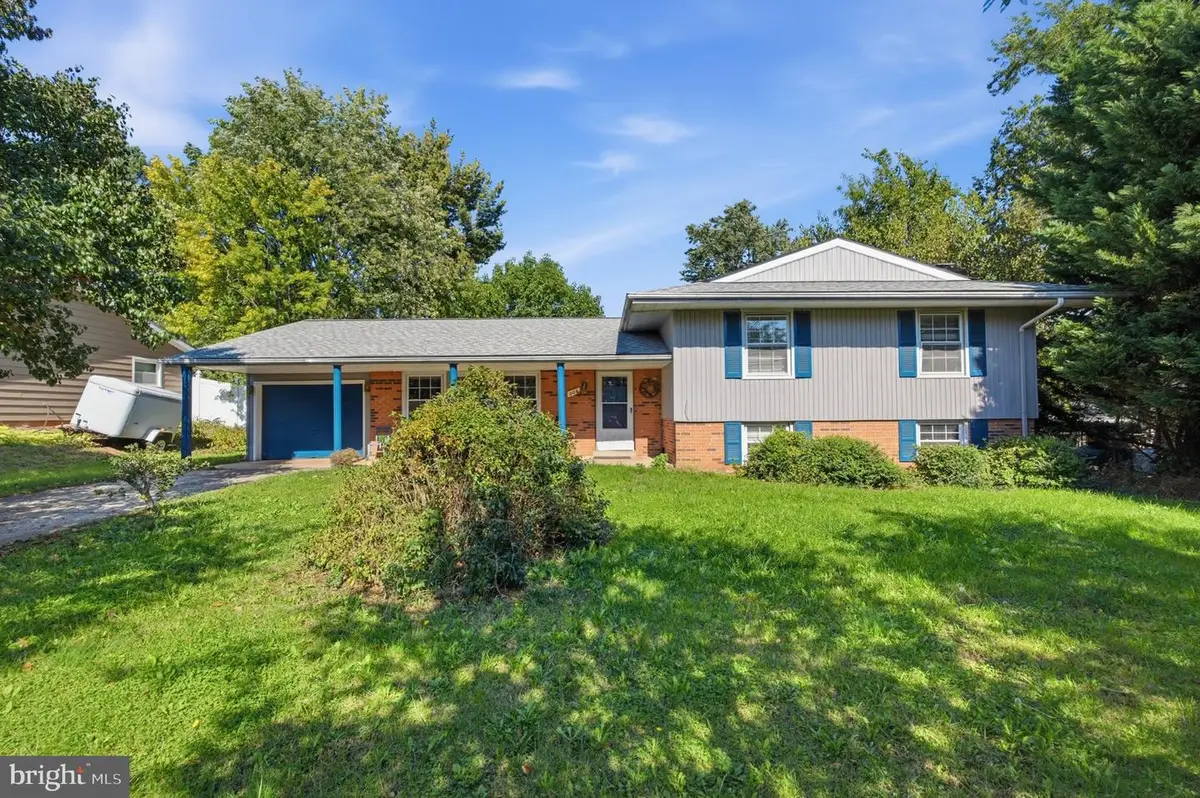 206 E Brunswick St, Sterling, VA 20164 - #1